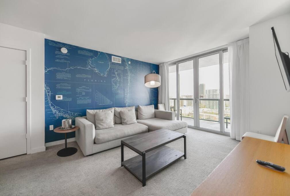 Awesome 2Br Condo Beachwalk Resort Hallandale Beach Extérieur photo