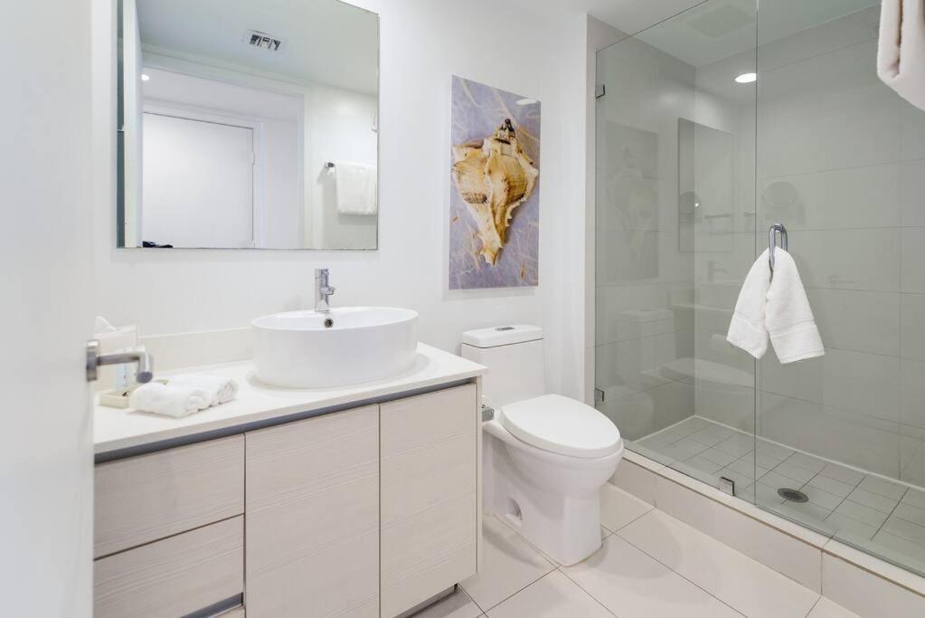 Awesome 2Br Condo Beachwalk Resort Hallandale Beach Extérieur photo